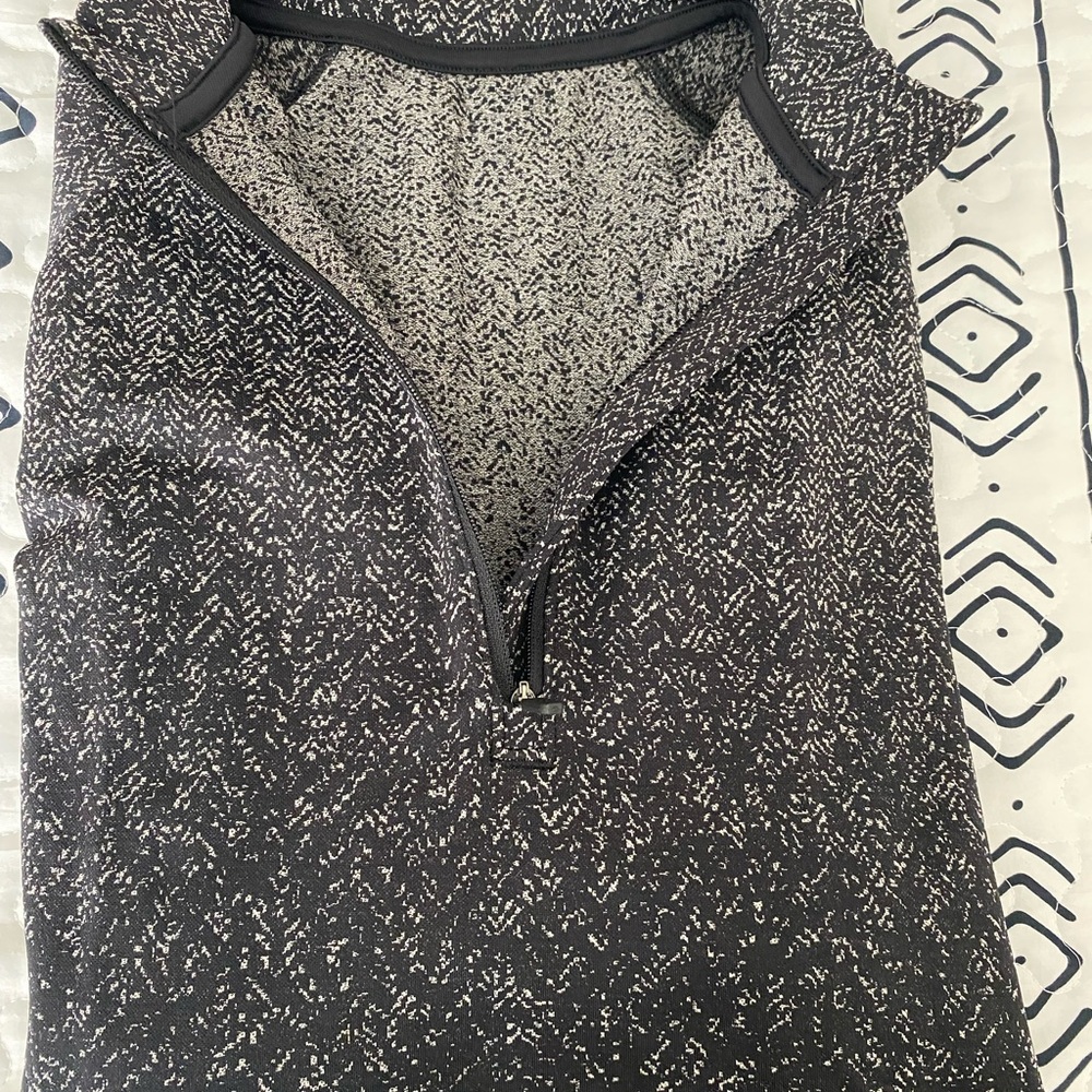 Lululemon Pullover - image 2